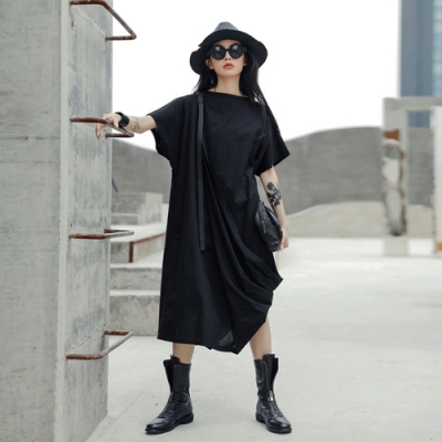 設計所在Style-個性中長版寬鬆洋裝