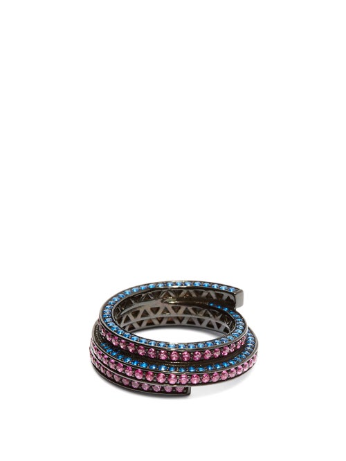 Lynn Ban - This Sonic ring echoes Lynn Ban's eclectic approach to architectural shapes. Made in the 