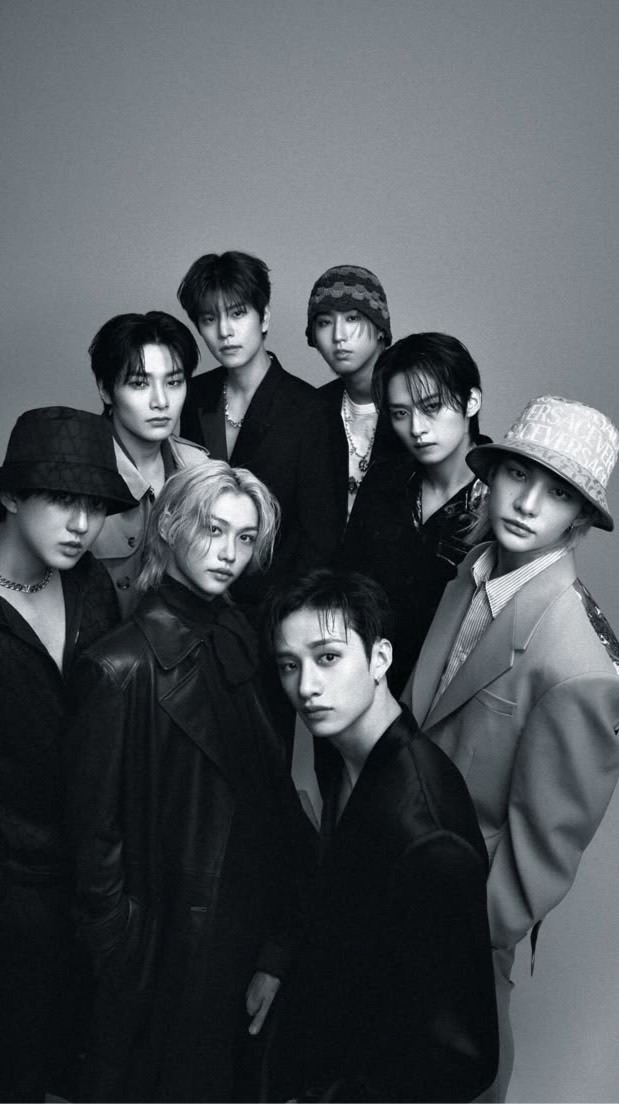 Stray kids 🤍🎧