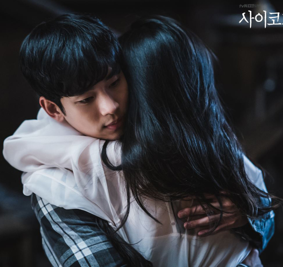 《雖然是精神病但沒關係》網友猜測解析：藍鬍子暗指高文英爸爸？爸爸殺了媽媽？