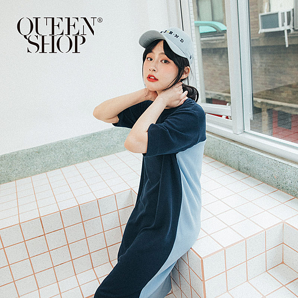 Made in Korea 簡約藍色系配色 背後細坑條壓褶設計 一件式也不單調 簡單搭配球鞋