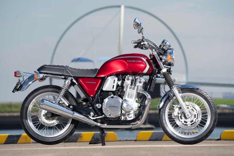 最後の空冷4発をとくと見よ ホンダcb1100ファイナルエディション ディテール徹底解説 Webヤングマシン