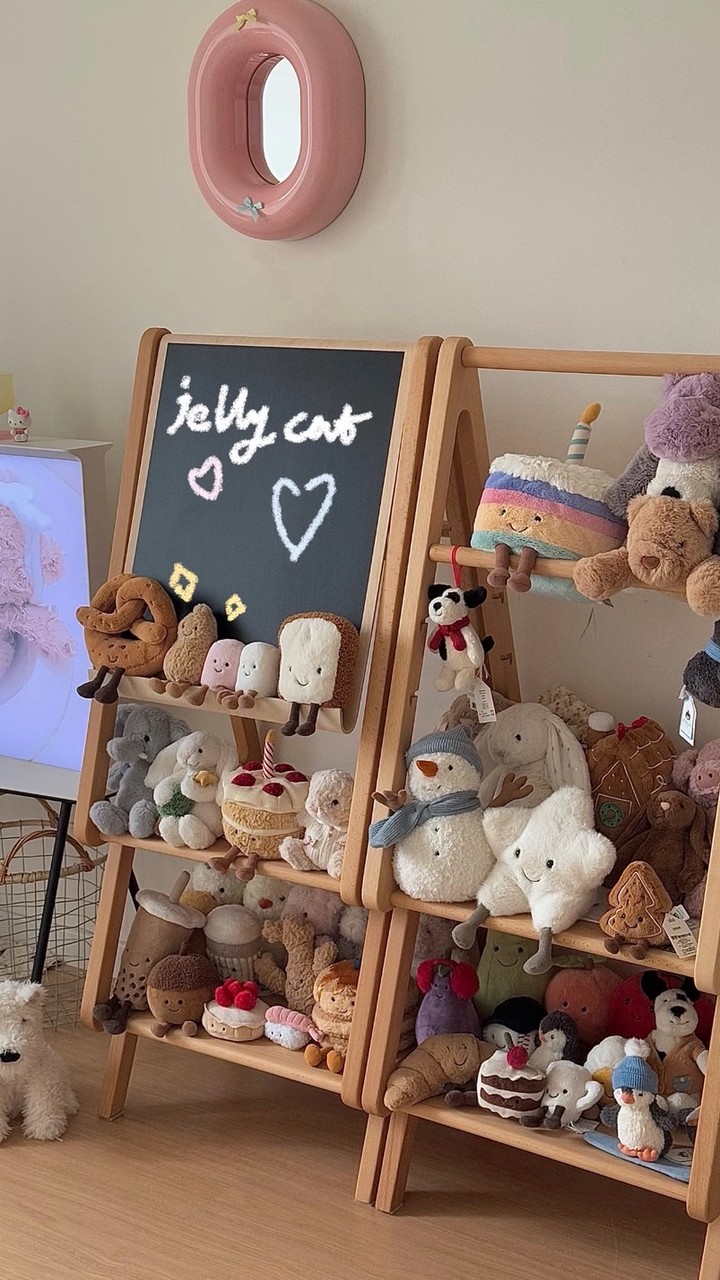 Jellycat ( By Tuuth.jelly )