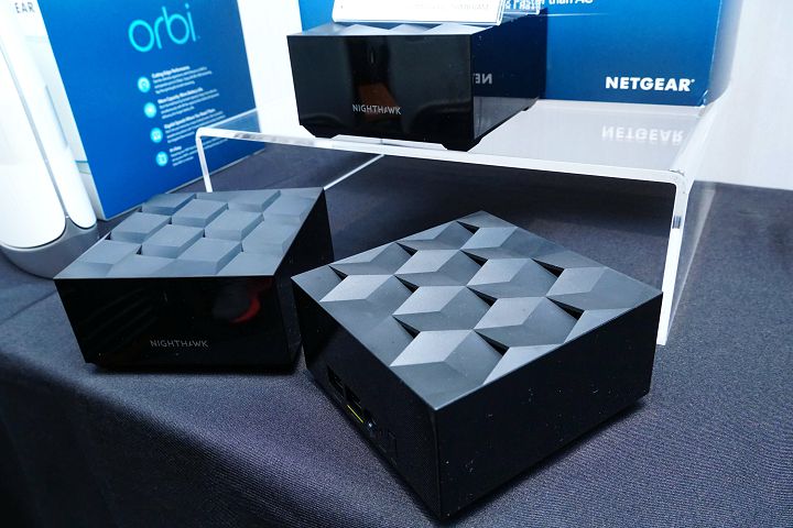 Netgear Nighthawk MK63 無線 Mesh 系統。