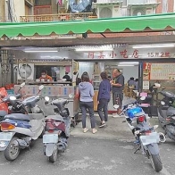 【板橋美食】阿美小吃店｜隱藏在巷弄裡美食又好吃的魯肉飯