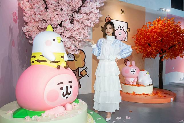 蔡黃汝參觀「卡娜赫拉展-小動物眼中的15年與未來」。記者季相儒／攝影