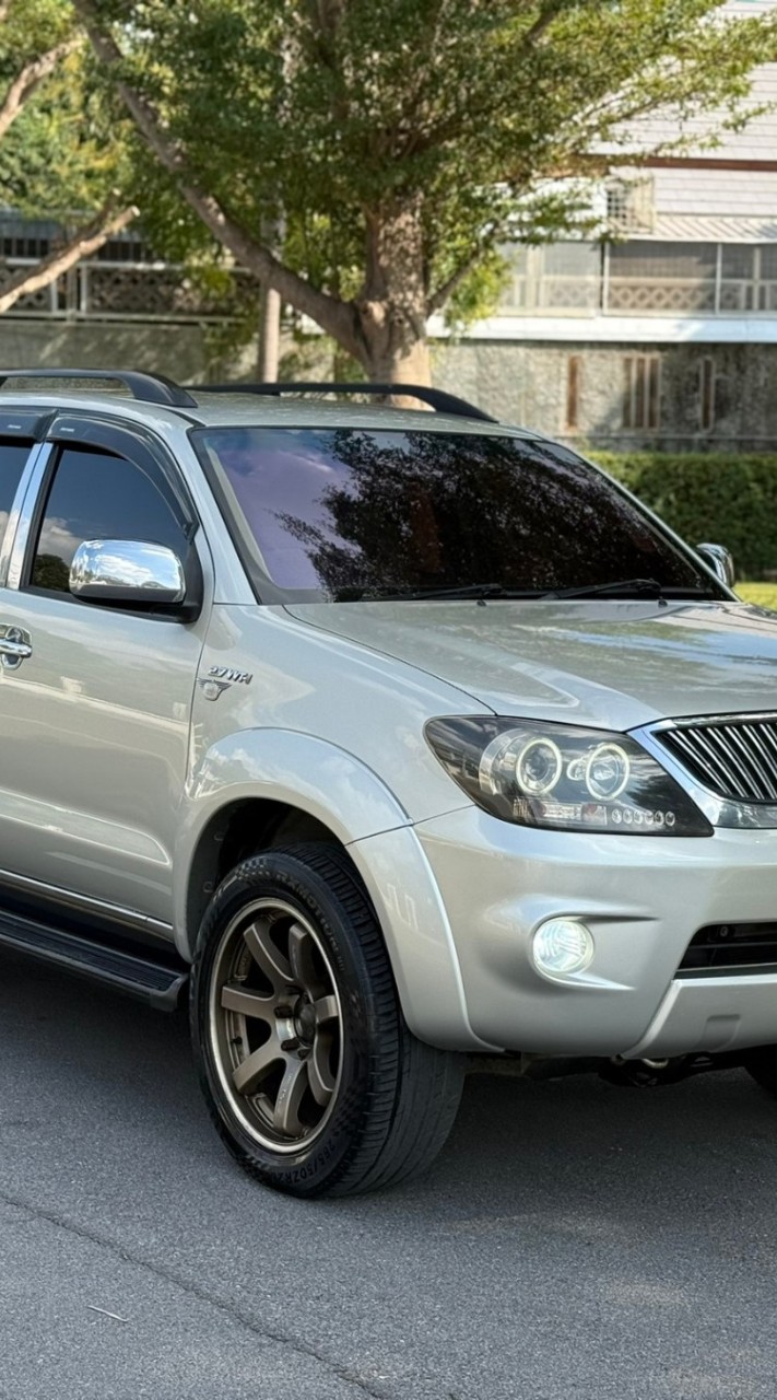 รถ Fortuner มือสอง