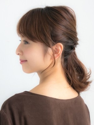 アラフォー女性があか抜けて見える 簡単ヘアアレンジ5選