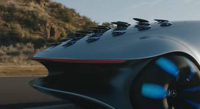 賓士與卡麥隆合作，推出阿凡達概念車VISION AVTR試駕影片公布