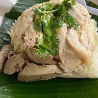 ข้าวมันไก่บางชุมโถ (เจ้าเก่า)