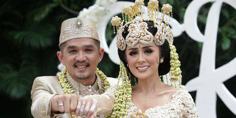 Rangga Ilham dan Selvi Kitty © KapanLagi.com/Agus Apriyanto