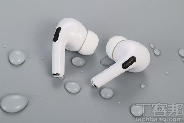 對於熱愛運動的果粉來說，AirPods Pro所擁有的防濺防汗能力是一大福音。