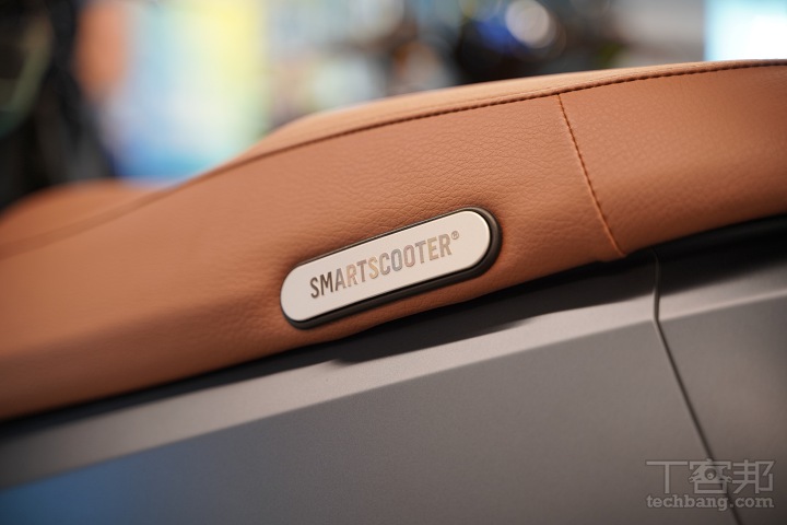 Gogoro 2 宣布小改款！加入置物架、感應卡並提升動力，同場加映 Delight 新色款