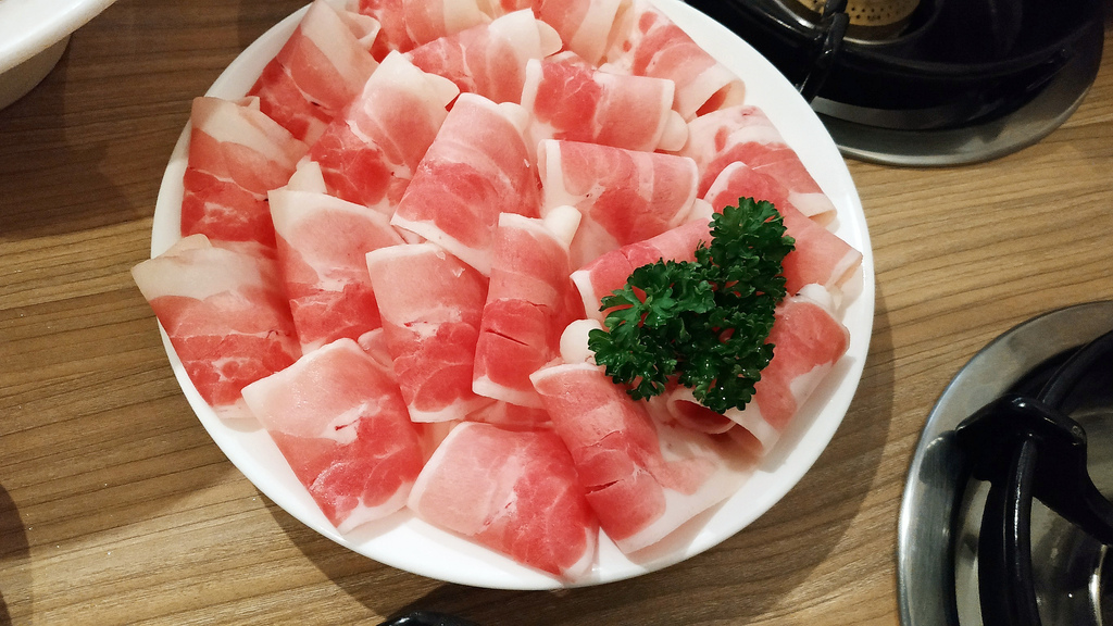 美食|推薦 高雄個人鴛鴦鍋姜一鼎 河堤店 ,超香超美味手工麻辣湯鍋及秘製麻辣鴨血35.jpg 美食|推薦 高雄個人鴛鴦鍋姜一鼎 河堤店 ,超香超美味手工麻辣湯鍋及秘製麻辣鴨血35.jpg
