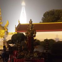 ขาว