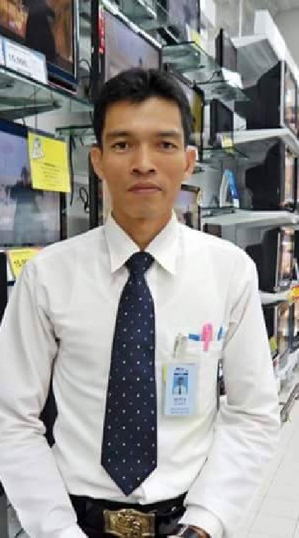 พี่.กรณ์  ชุมพร  ซื้อ-ขายรถมือสอง เกด A   โทร.093-7744944