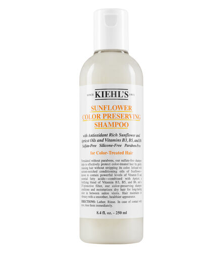 ●護色洗髮精適合染髮使用，不會造成頭皮及髮絲負擔，可每日使用。 ●利用溫和的活性成份潔淨秀髮，並保護染後秀髮不會褪色。 ●能修復保濕因染髮而受損的秀髮，讓髮絲擁有健康的光澤感，避免糾結毛燥。