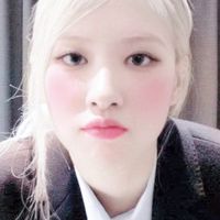 ♡⃛  ตัวแทนขายสติ้กเกอร์ไลน์ แอพพรีเมี่ยมของจุ๊บจิ้บ ✿