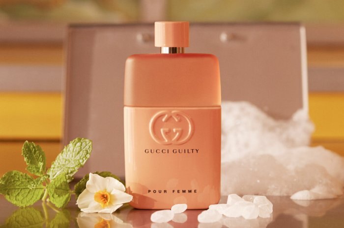 Gucci Guilty 罪愛蜜戀 情人節限定版 女性淡香精 90ml◐香水綁馬尾◐