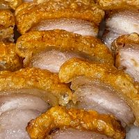 หมูกรอบ CHUMCHAM CRISPY PORK