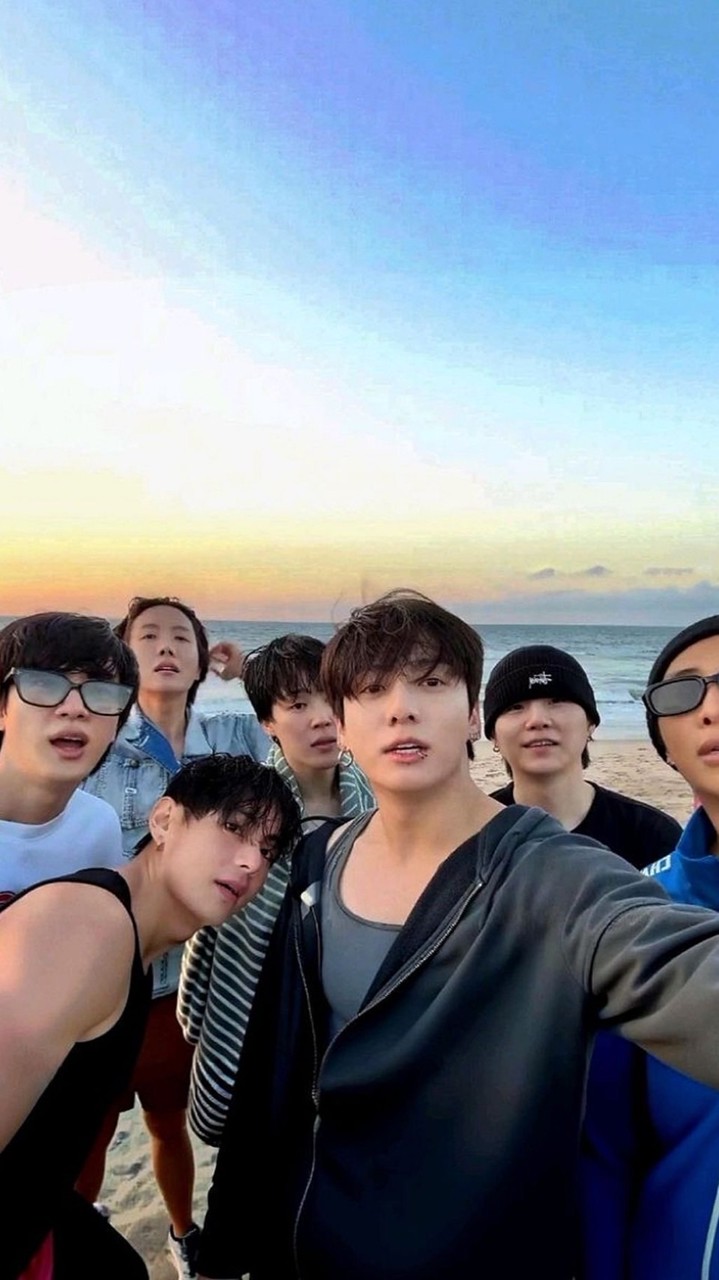 แบ่งปันนิยาย BTS