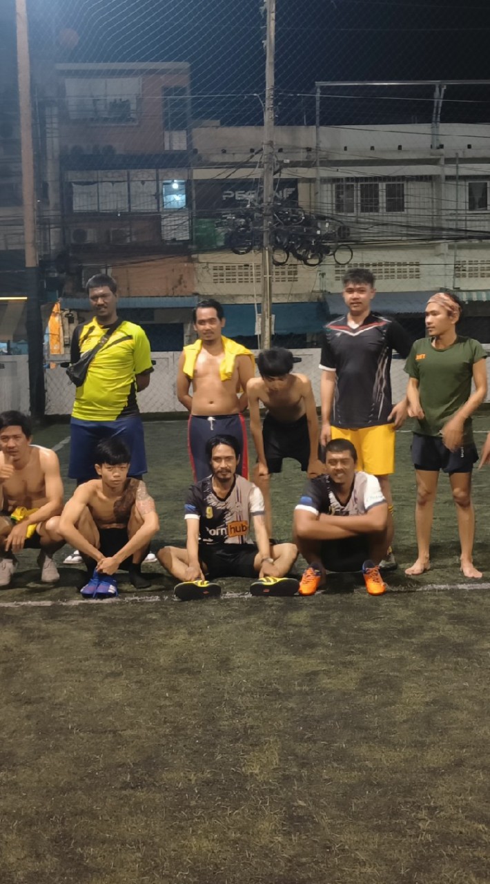 เพลินเพชร Fc