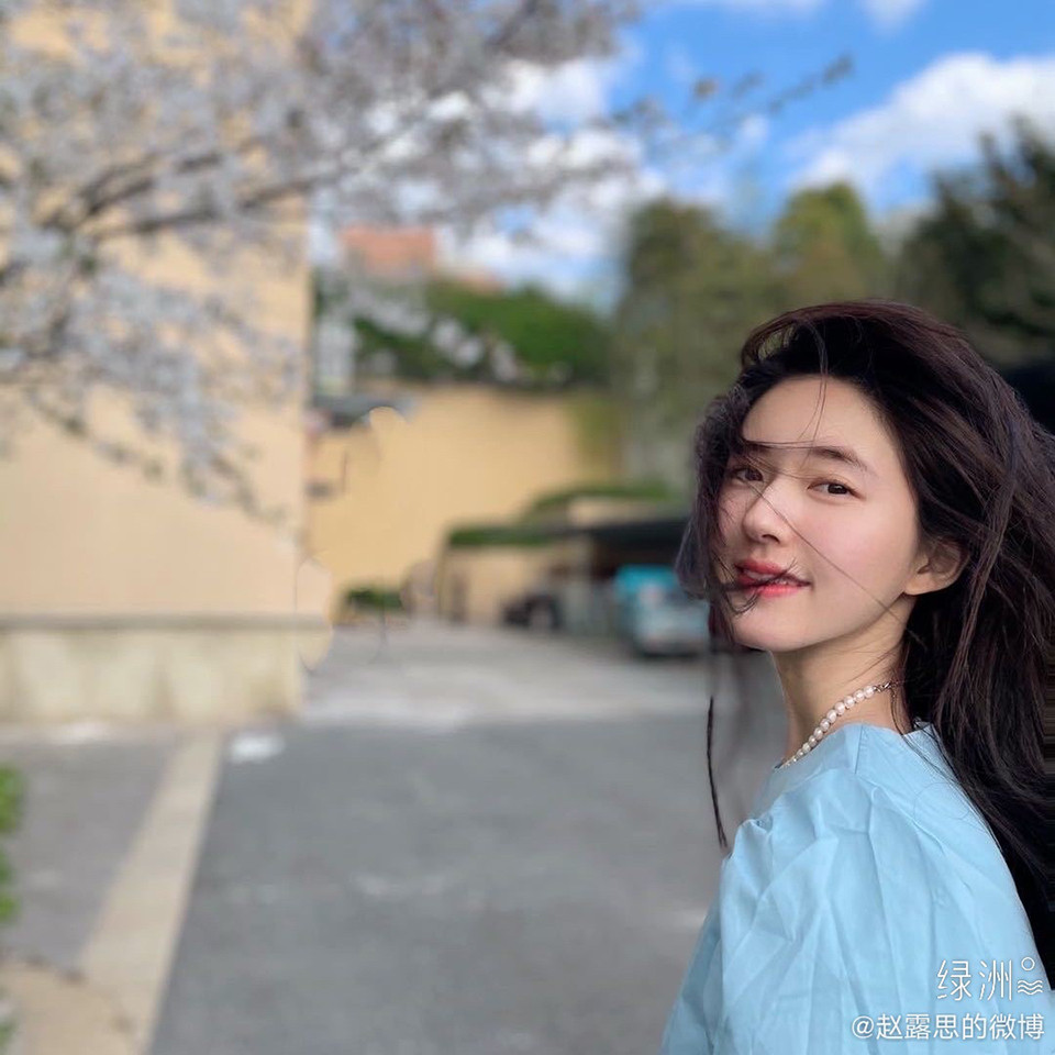 陸劇女星私服街拍造型6：趙露思