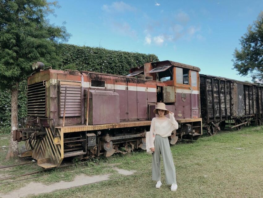 花蓮光復糖廠｜光復景點, 花蓮光復, 日式, 花蓮觀光糖廠 內燃火車頭