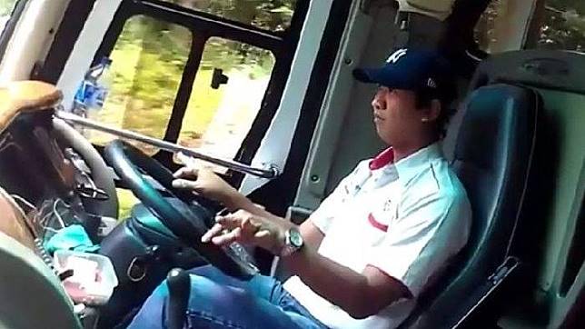 650 Gambar Bus Hantu Terbaru