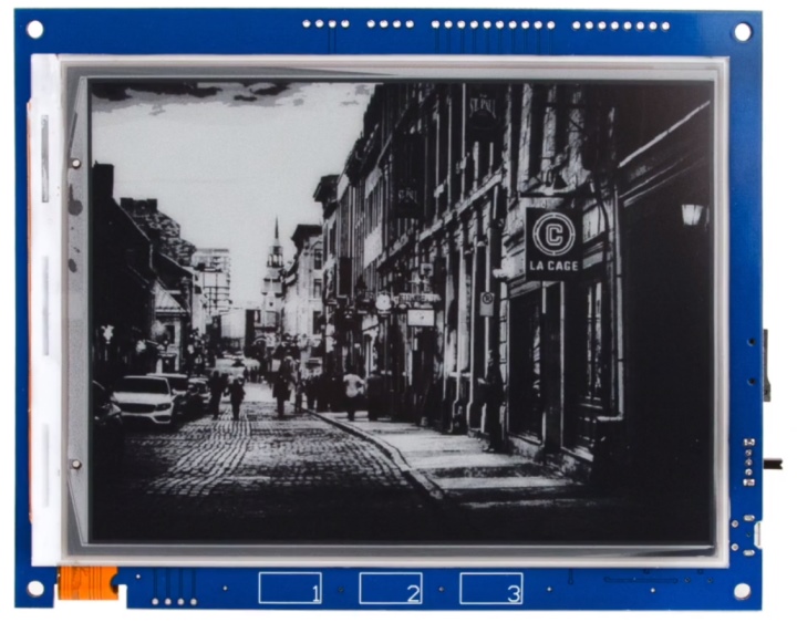 其螢幕可顯示3bit灰階共8色，能夠顯示microSD卡中的圖片。