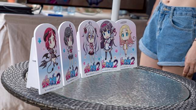 將妄想化為糟糕遊戲 少女 射擊2 製作人於泳池派對與玩家共慶中文版推出 遊戲基地 Line Today