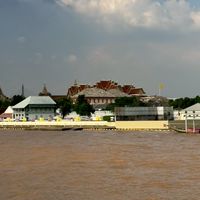 龍邸 J棟小群