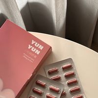 飲控美女群