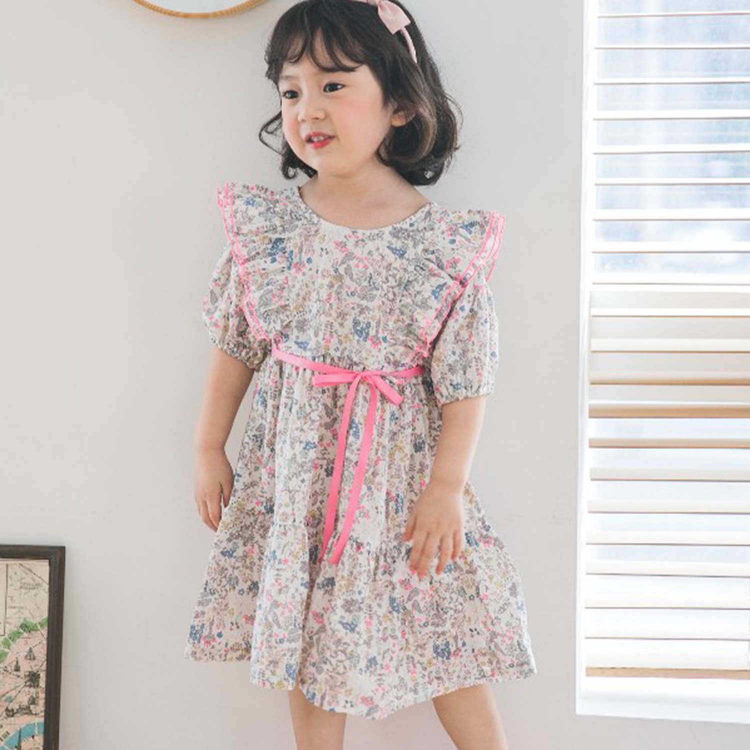 20春夏，最新款 韓國童裝連線代購！。Q 萌童裝品牌，小清新風格最可愛 ❤。S-XL 尺寸齊全，男女寶都可穿日韓連線服裝皆可併單，有需要請洽客服( 此服務限 信用卡 或 LINE Pay 付款 );韓