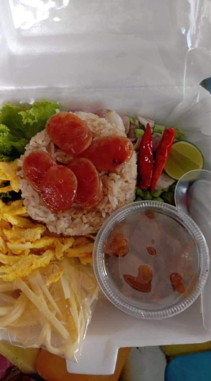 หาอะไรกินเมืองขุขันธ์