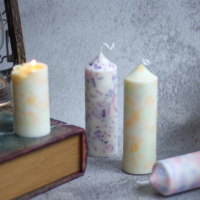 教室成功引進了最有系統的日本JCA蠟燭協會課程，以台灣分會之姿，為有志者提供了證照課程和進階講師課程，並進一步整合了韓國KCCA、KCRA蠟燭協會的內容，融合日本、韓國就蠟燭藝術的製作技術及資源，為台