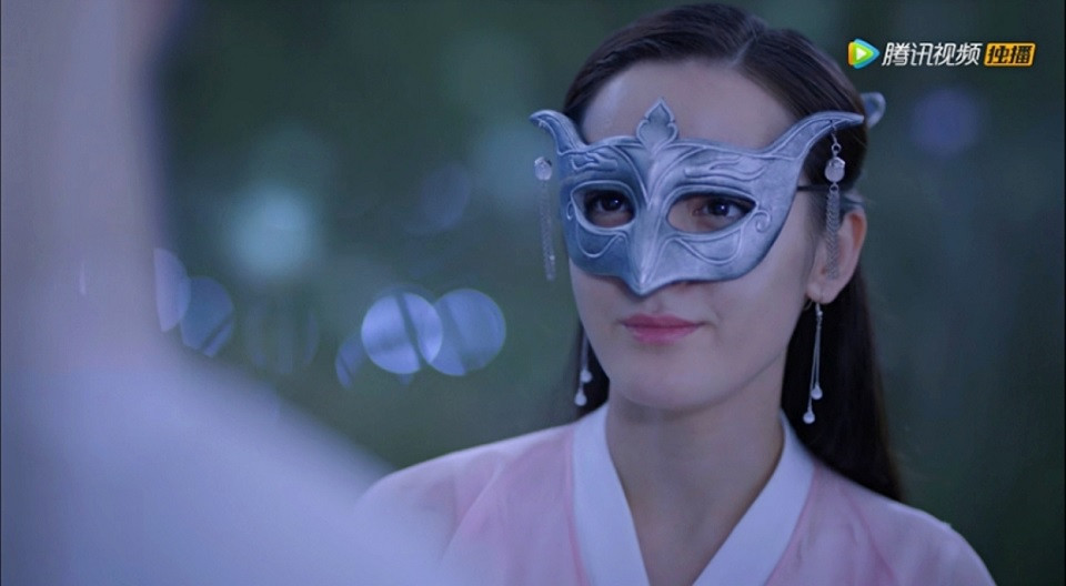 陸劇中一見驚鴻的面具殺3：高偉光 飾演《三生三世枕上書》東華帝君