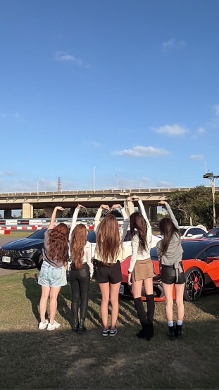 Ť.B.Ń.F 賓士車友群