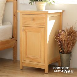 ◎天然原木，卡榫手工傢俱|◎細膩天然手感，安全環保塗裝|◎單門/單抽屜，免組裝可當床頭櫃與小茶几品牌:CiS自然行類型:床頭櫃尺寸(公分):長(cm)38*寬(cm)40*高(cm)65主材質:木質材