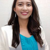 โกดังสินค้านำเข้า by ครูไพลิน