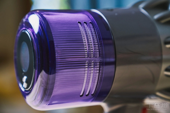 獨家專訪 Dyson 工程師，解密新一代 Dyson V11 吸塵器背後強勁的吸力性能與續航表現