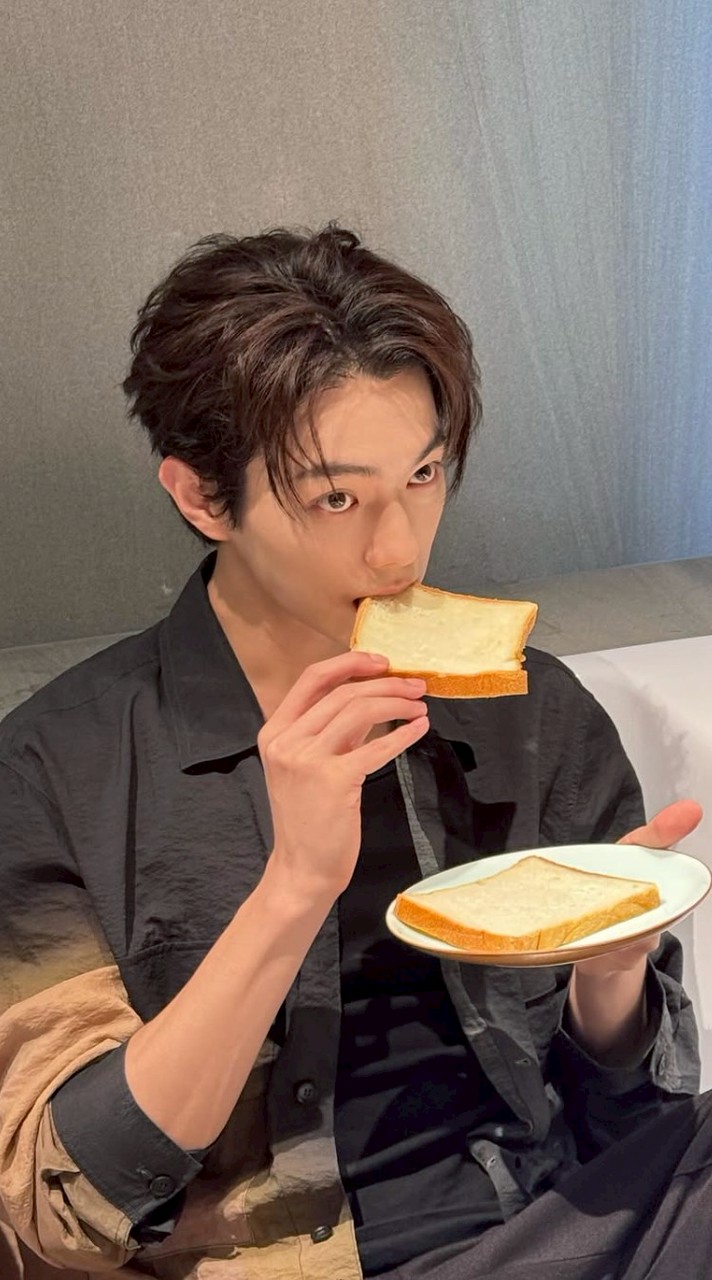 XuKai 许凯 สวีข่าย TH💜Alaso
