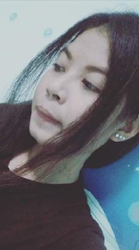 น้องผึ้งตัวน้อย