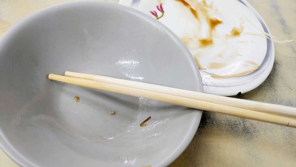 【台北美食】雙享油飯-隱身在巷弄裡的超人氣油飯美食