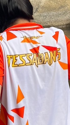 สีส้ม🍊