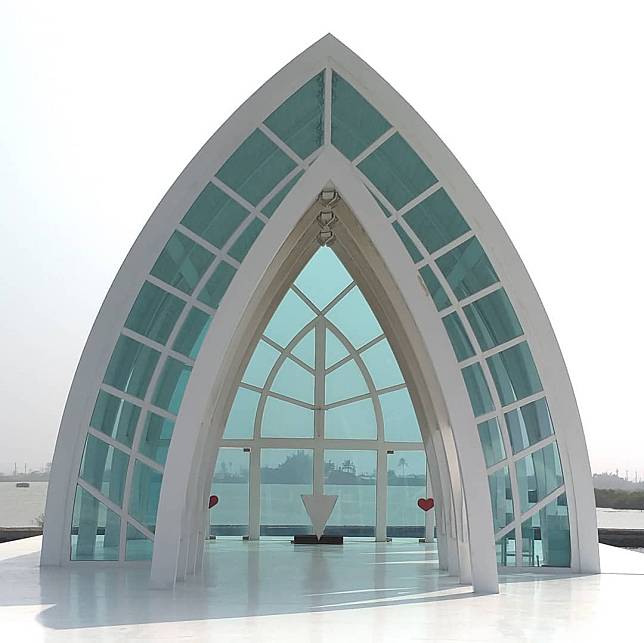 ▲台南北門水晶教堂（圖／IG @huang.hsin.wen）