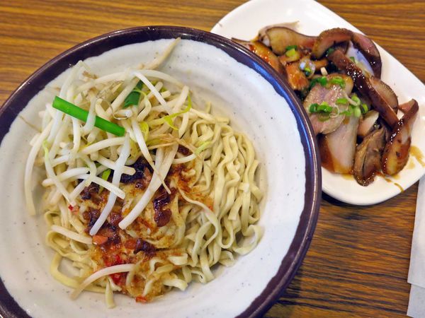 【台北美食】台南意麵水餃-西門町的超便宜宵夜美食
