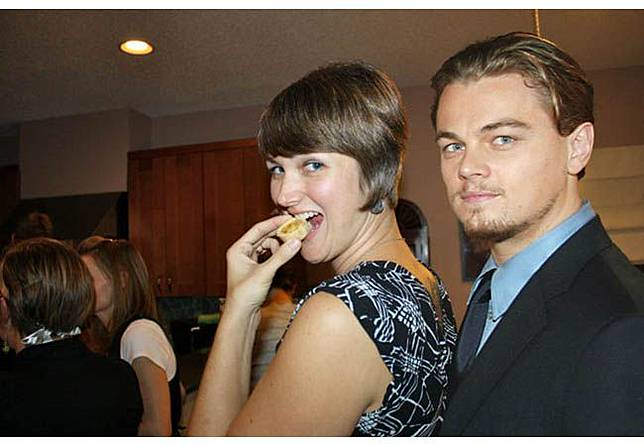 Bermodal Photoshop, 10 Orang Ini 'Undang' Selebritis ke Pestanya!