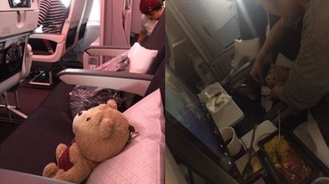溫暖的空姐！她帶娃娃坐飛機 結果 Ted 玩偶也有一份餐
