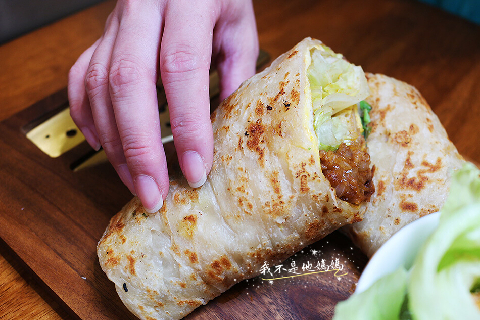 犀牛犀牛肉蛋吐司,南京復興美食,南京復興早午餐,我不是他媽媽,吐司,捲餅,蛋餅,粉漿蛋餅,下午茶,輕食,IG打卡,宅配美食,遼寧夜市美食